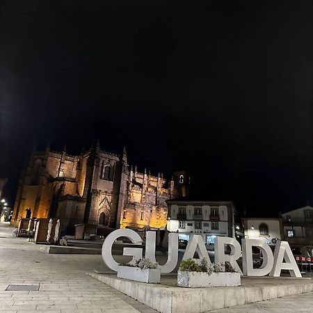 Rustico T1 No Centro Cidade غوآردا المظهر الخارجي الصورة